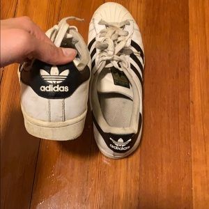 Adidas superstars
